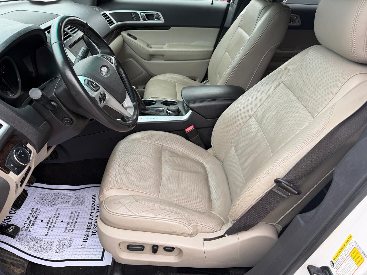 Ford Explorer Limited 4WD 2011