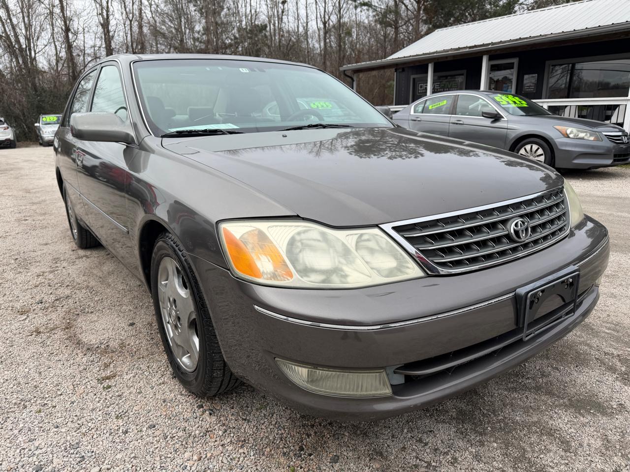 Toyota Avalon XL 2003