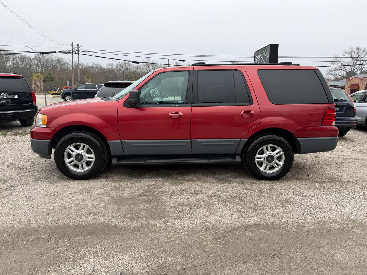 Ford Expedition XLT Value 4.6L 2WD 2003