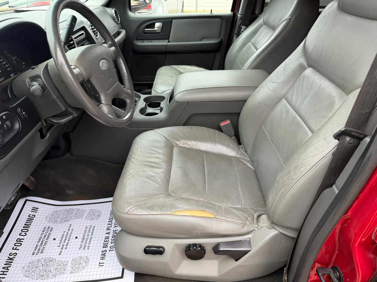 Ford Expedition XLT Value 4.6L 2WD 2003