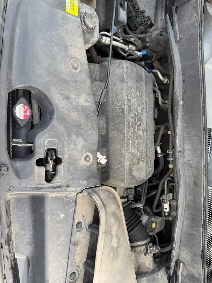 Honda Pilot Touring 4WD 5-Spd AT with DVD 2013