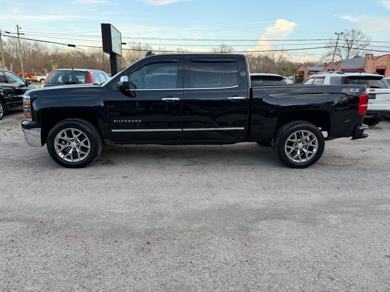Chevrolet Silverado 1500 LTZ Z71 Crew Cab 4WD 2015