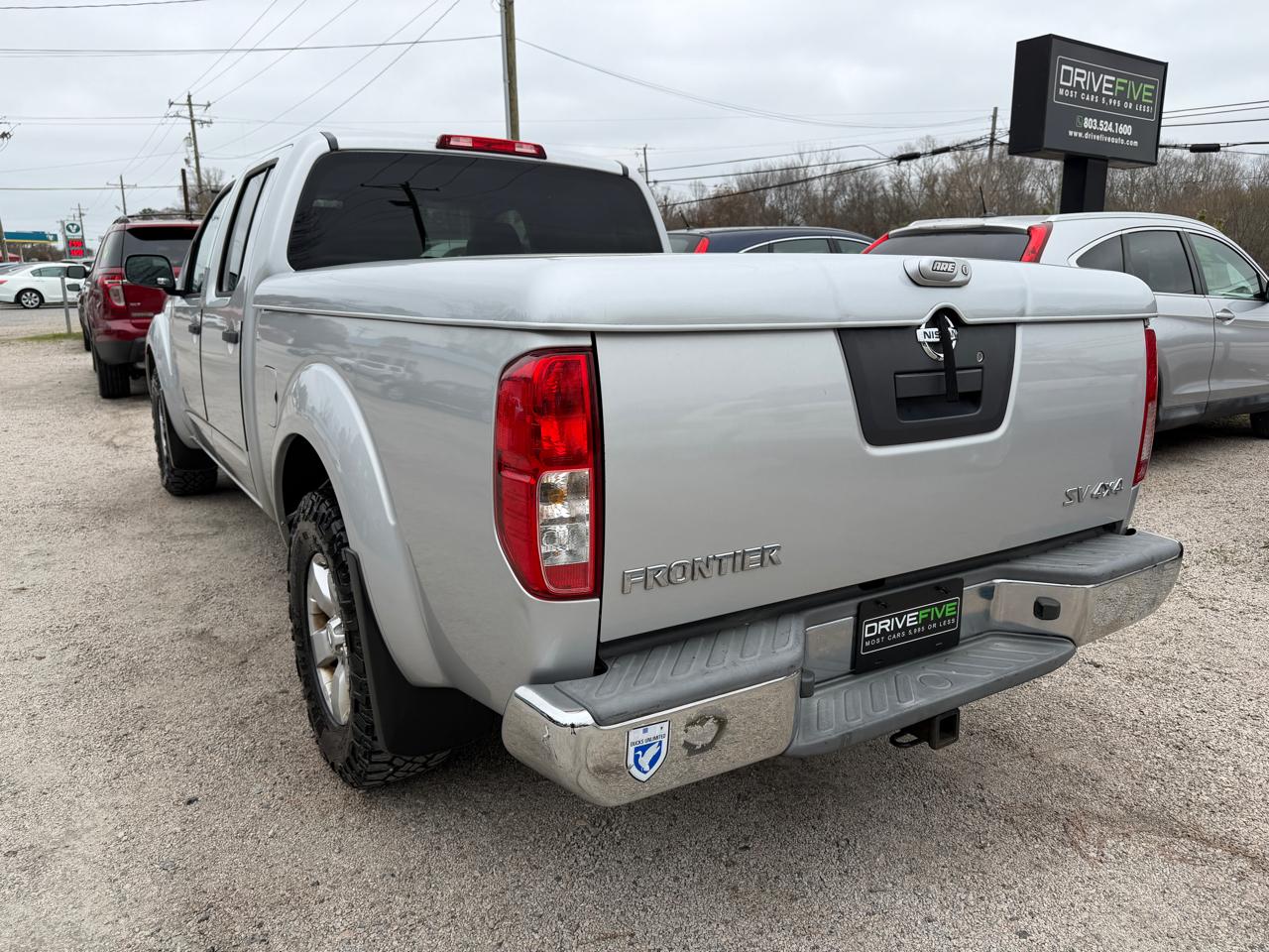 Nissan Frontier 2017.5 Crew Cab 4x4 SV V6 Auto 2012