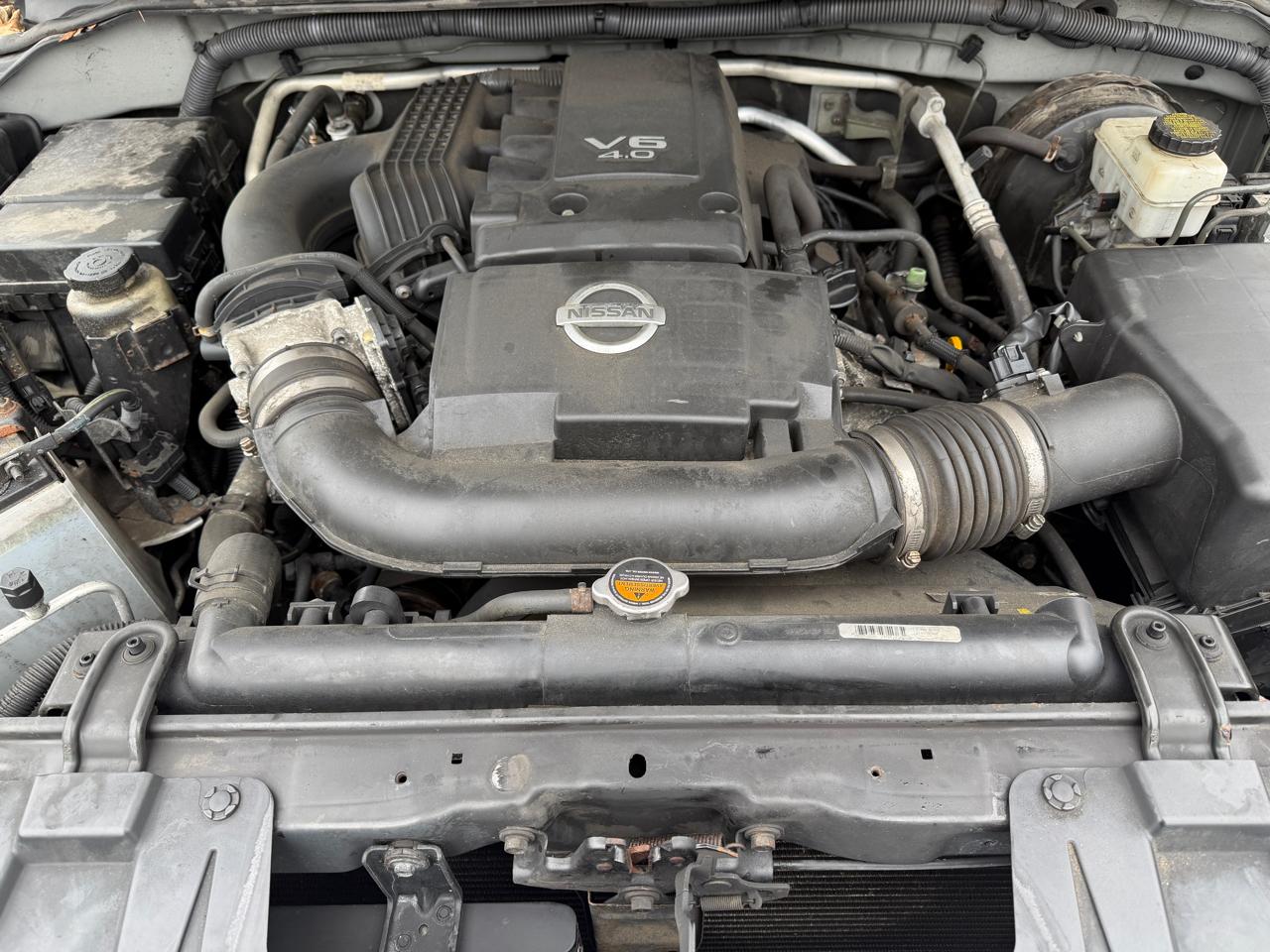 Nissan Frontier 2017.5 Crew Cab 4x4 SV V6 Auto 2012