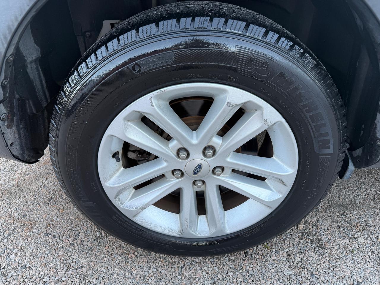 Ford Explorer 2WD 4dr V6 XLT 2013