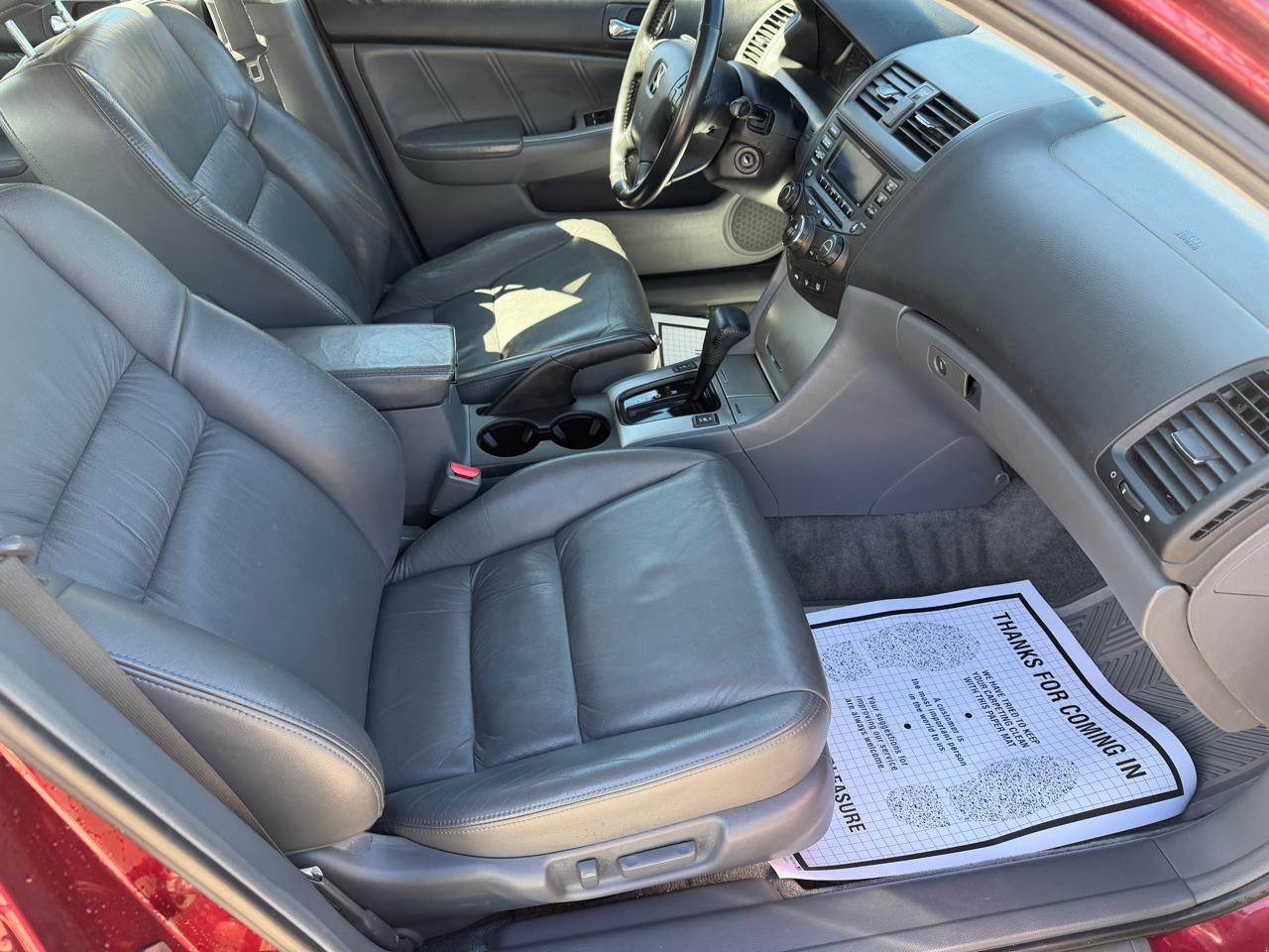 Honda Accord EX V-6 Sedan AT with Navigation System and XM Radi 2005