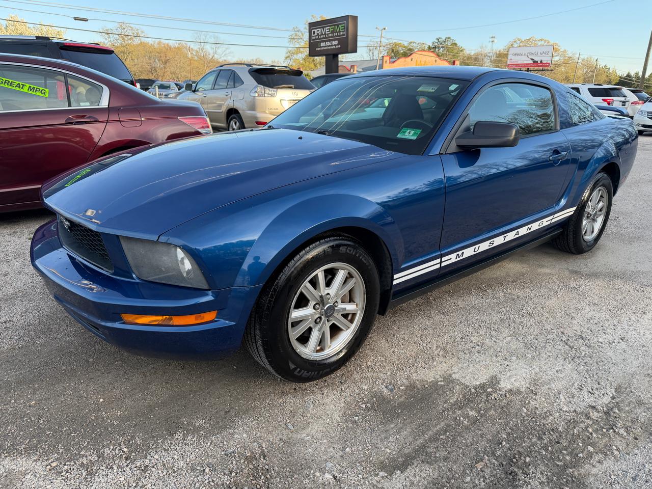 2006 Ford Mustang V6 Standard Coupe