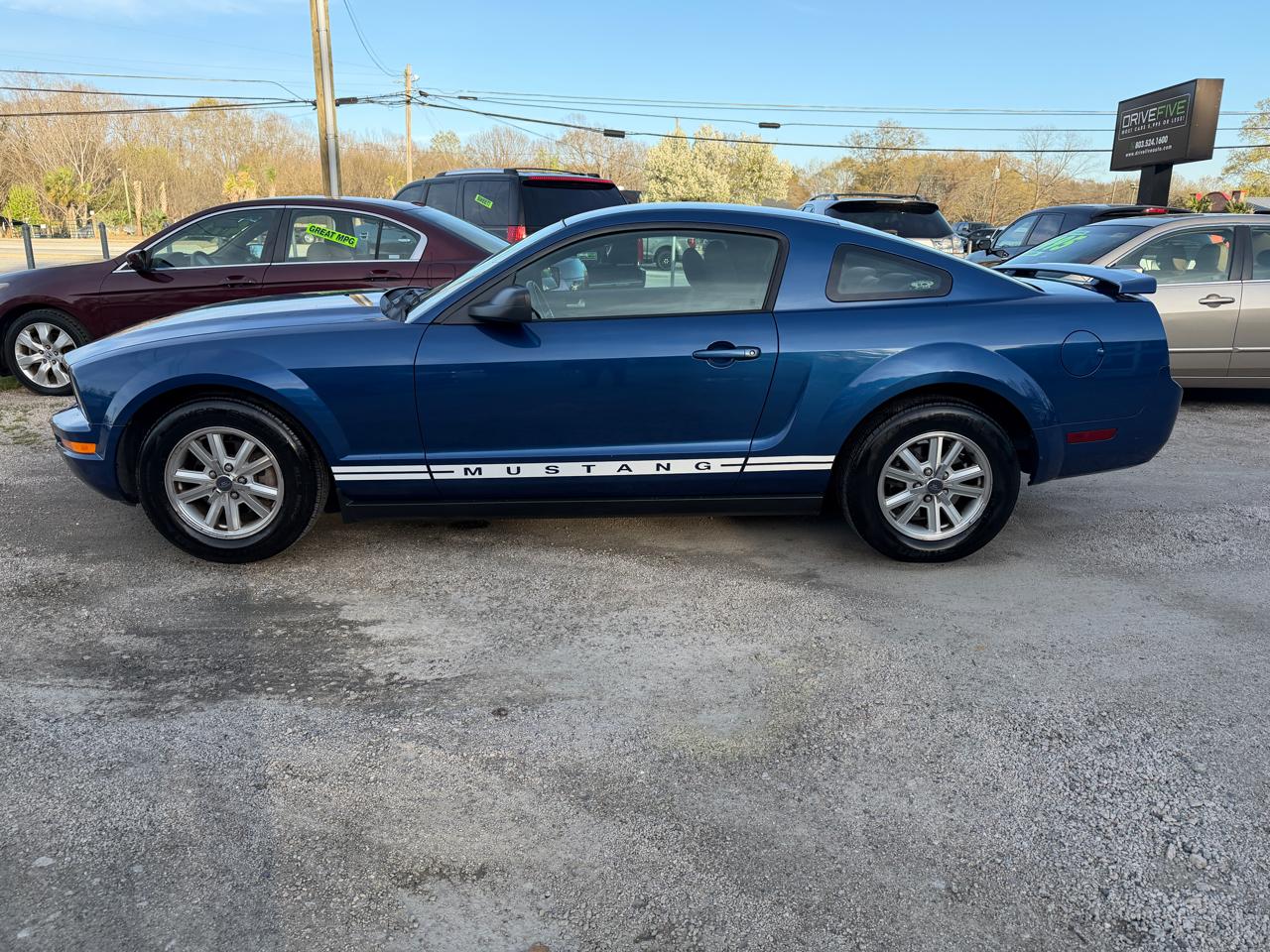 Ford Mustang V6 Standard Coupe 2006