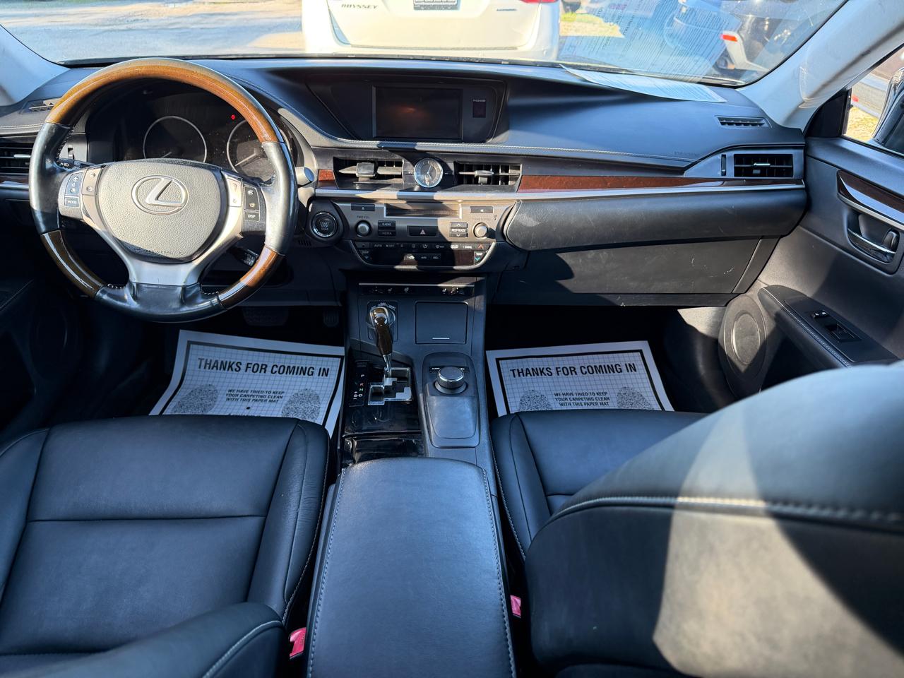 Lexus ES 350 Sedan 2013