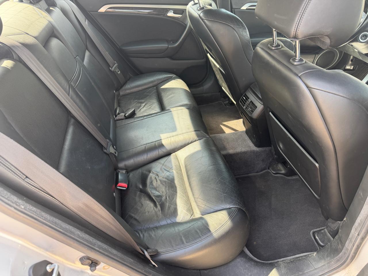 Acura TL 5-Speed AT with Navigation System 2008