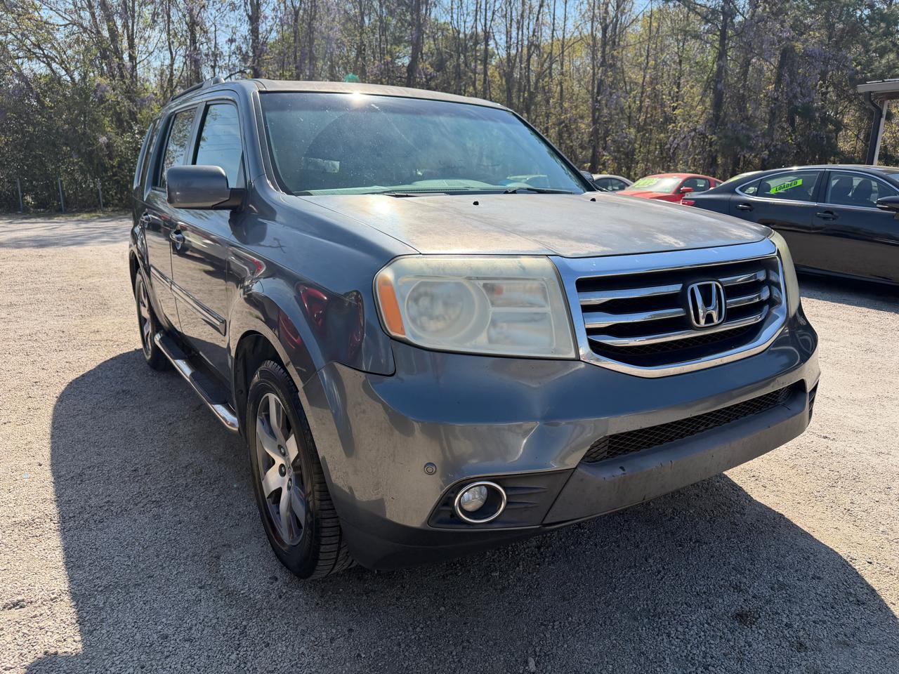 Honda Pilot Touring 2WD 5-Spd AT with DVD 2012