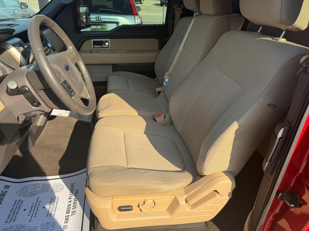 Ford F-150 2WD SuperCab 145" XLT 2011