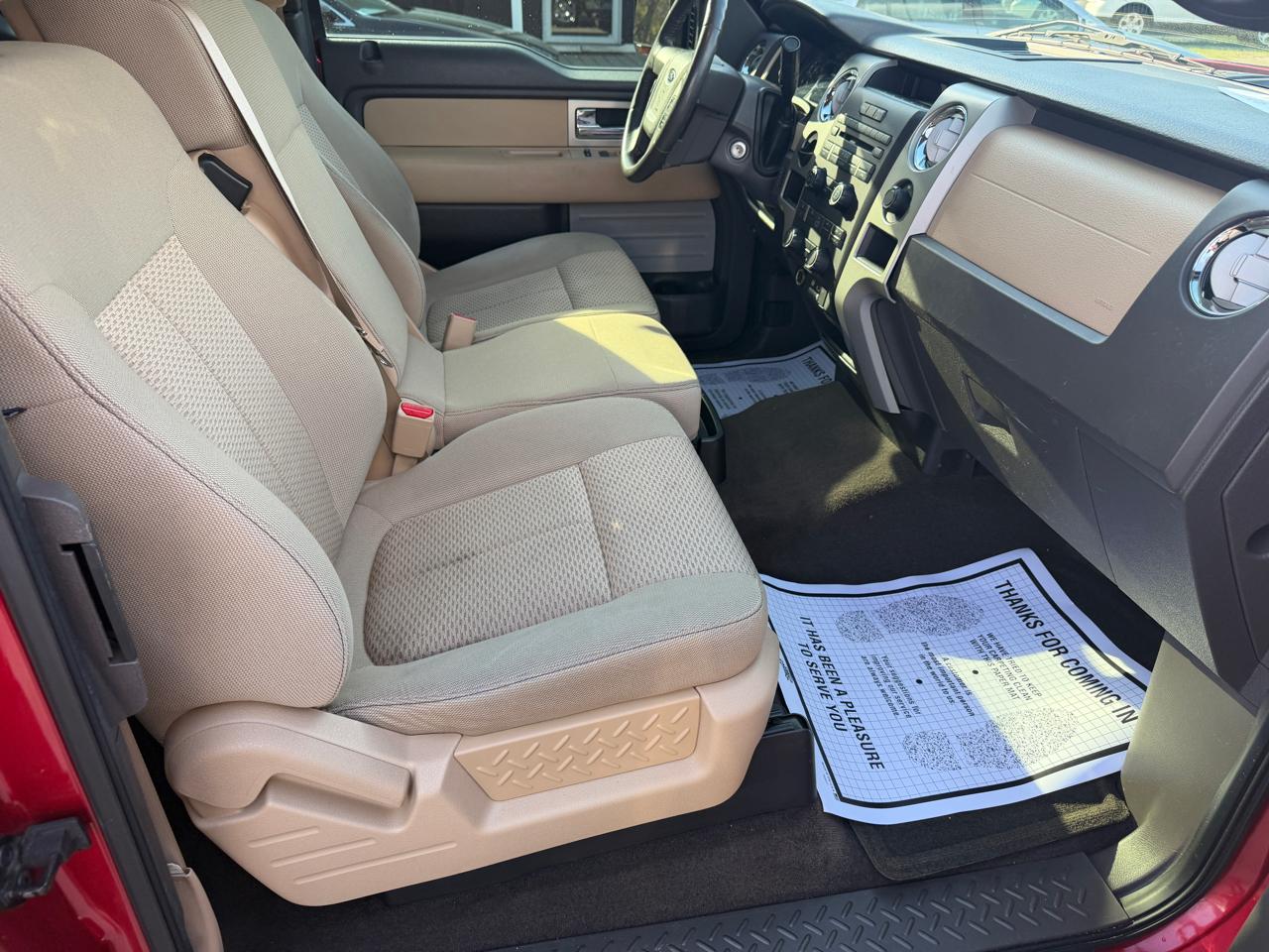 Ford F-150 2WD SuperCab 145" XLT 2011