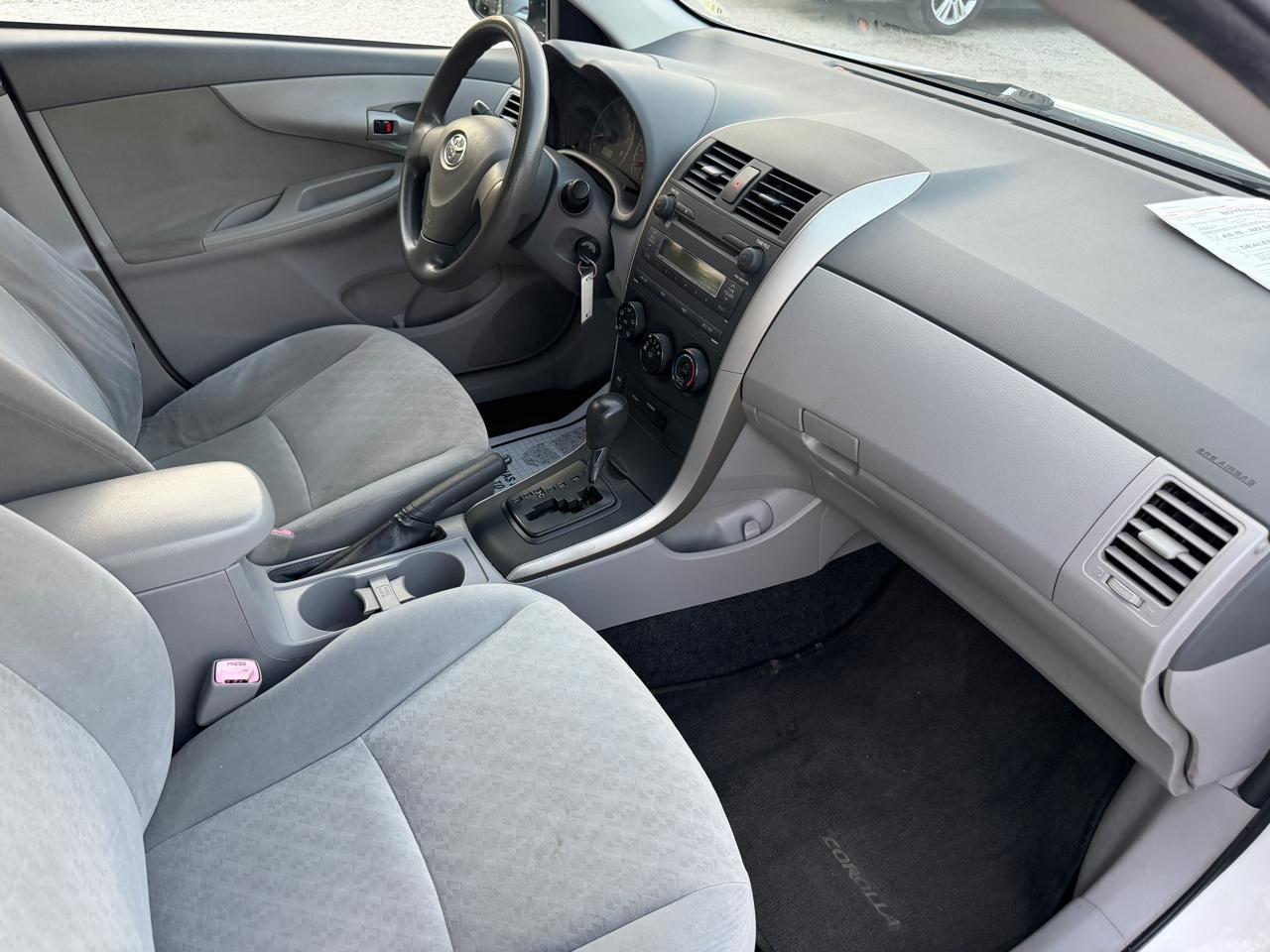 Toyota Corolla S 4-Speed AT 2009