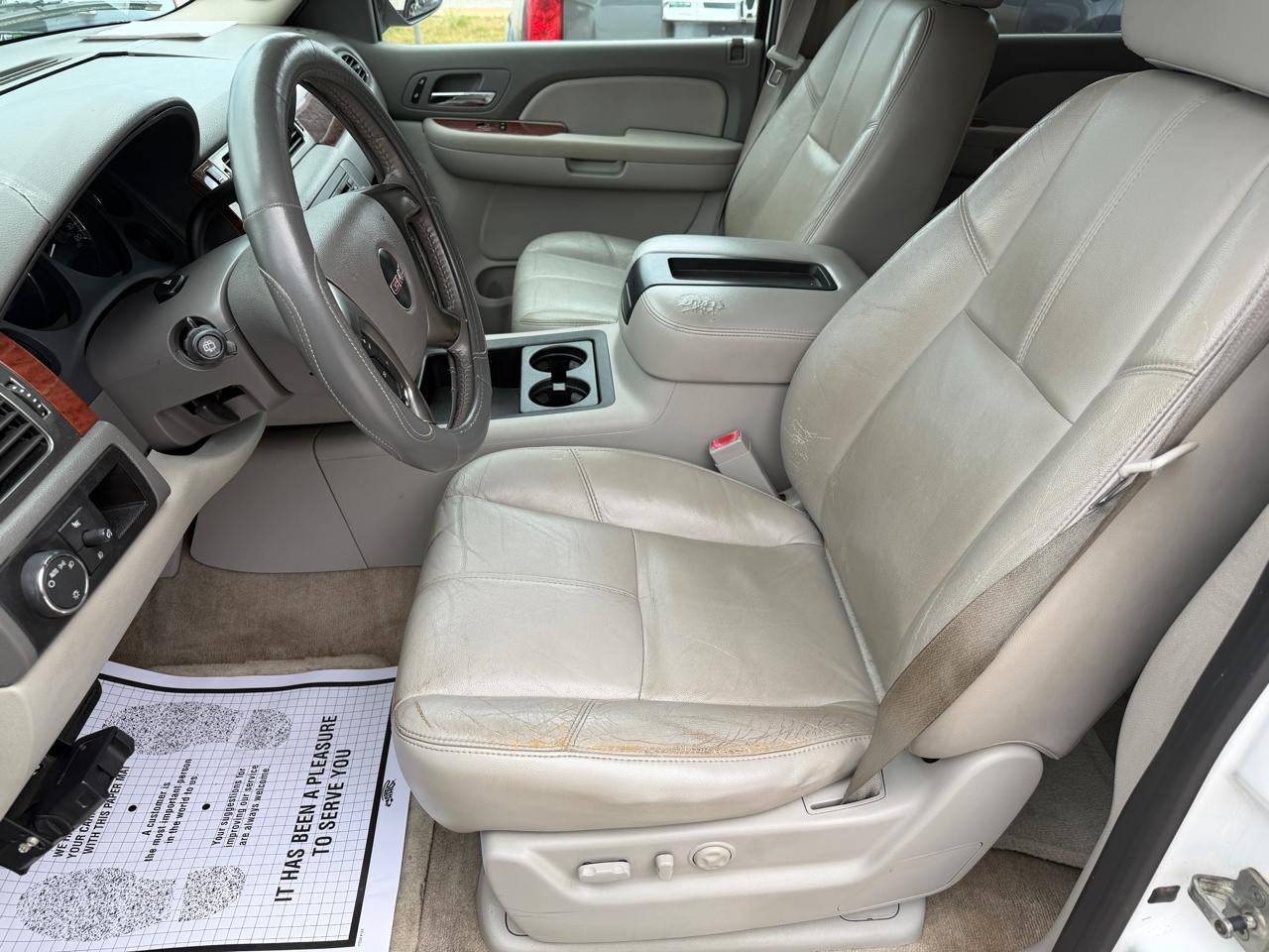 GMC Yukon SLE-1 2WD 2007