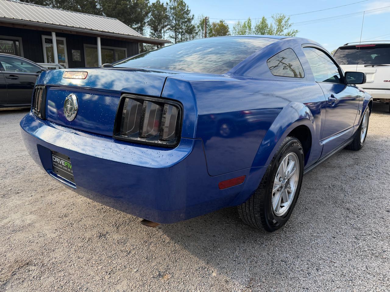 Ford Mustang V6 Coupe 2009