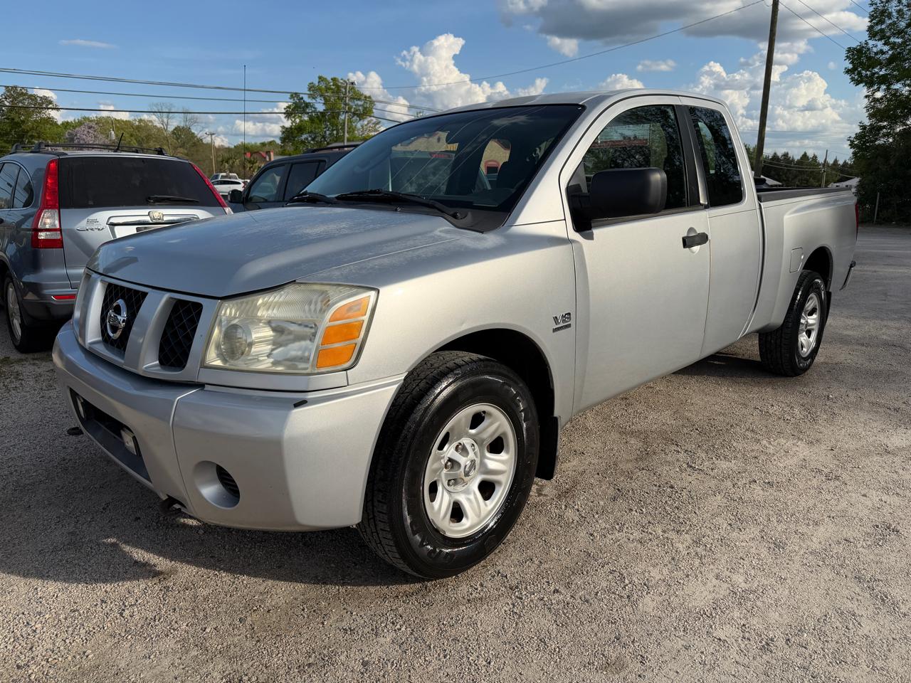 2004 Nissan Titan XE King Cab 2WD