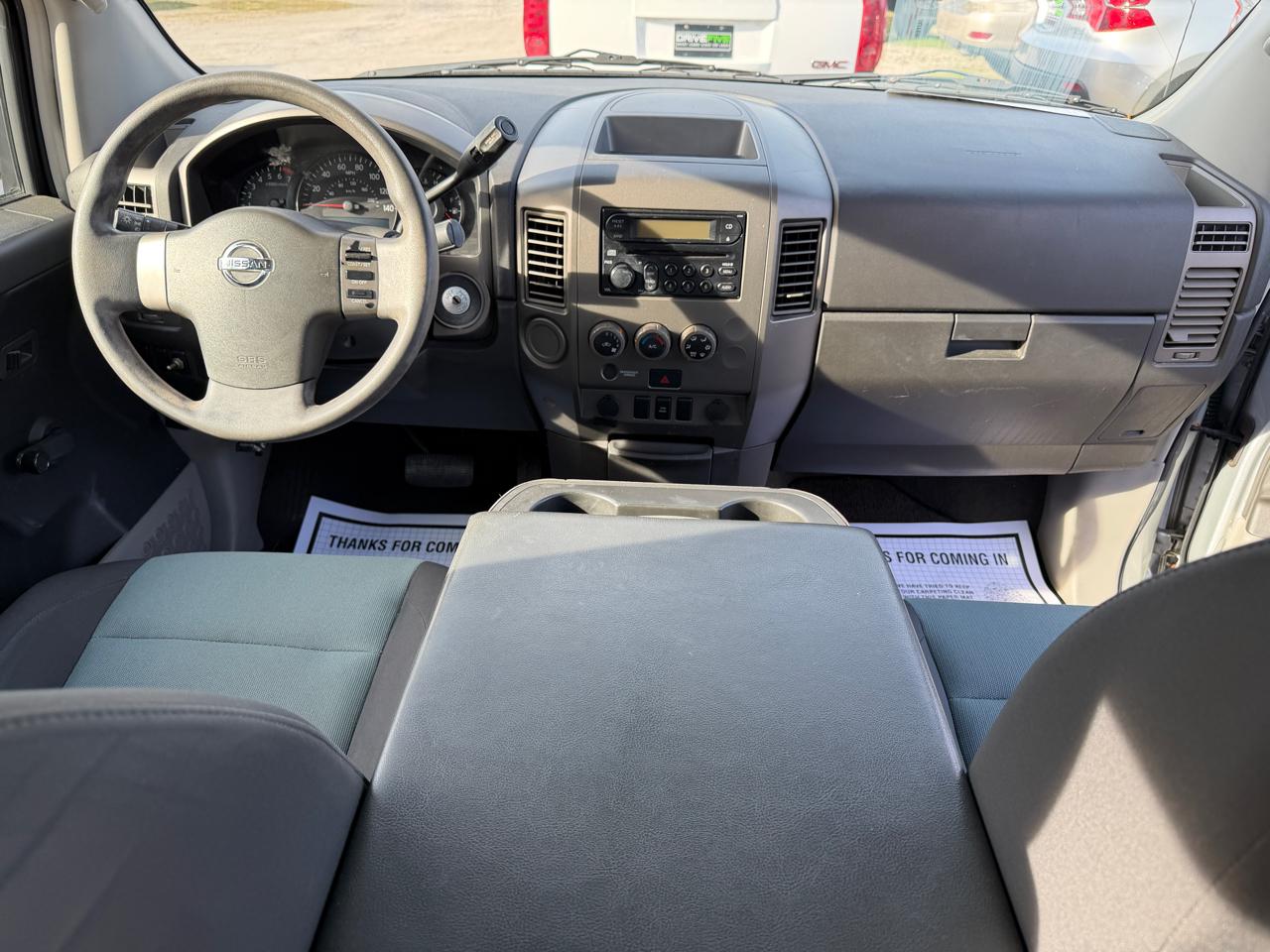 Nissan Titan XE King Cab 2WD 2004