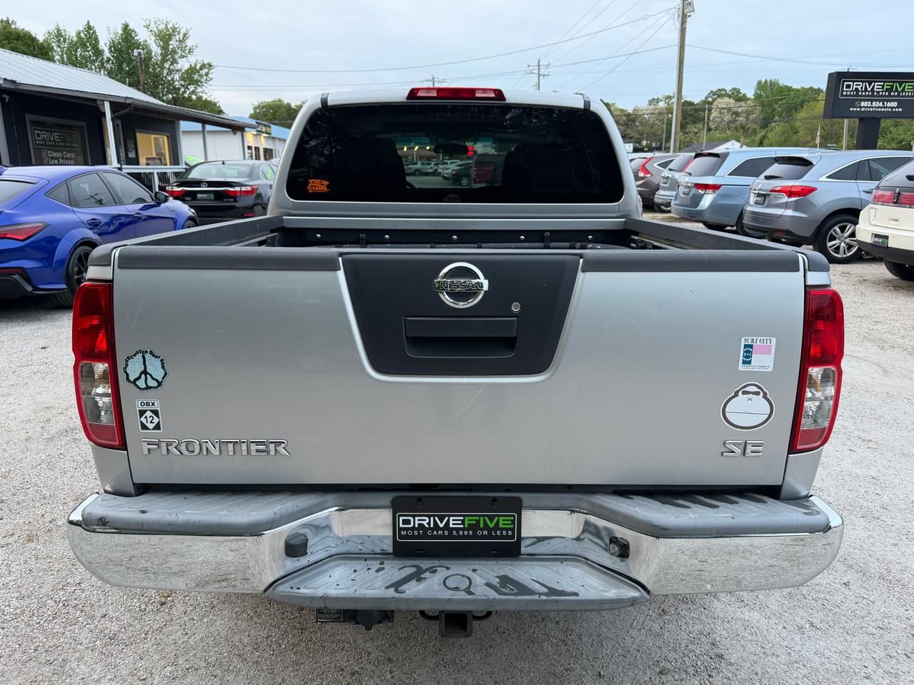 Nissan Frontier LE Crew Cab 2WD 2008