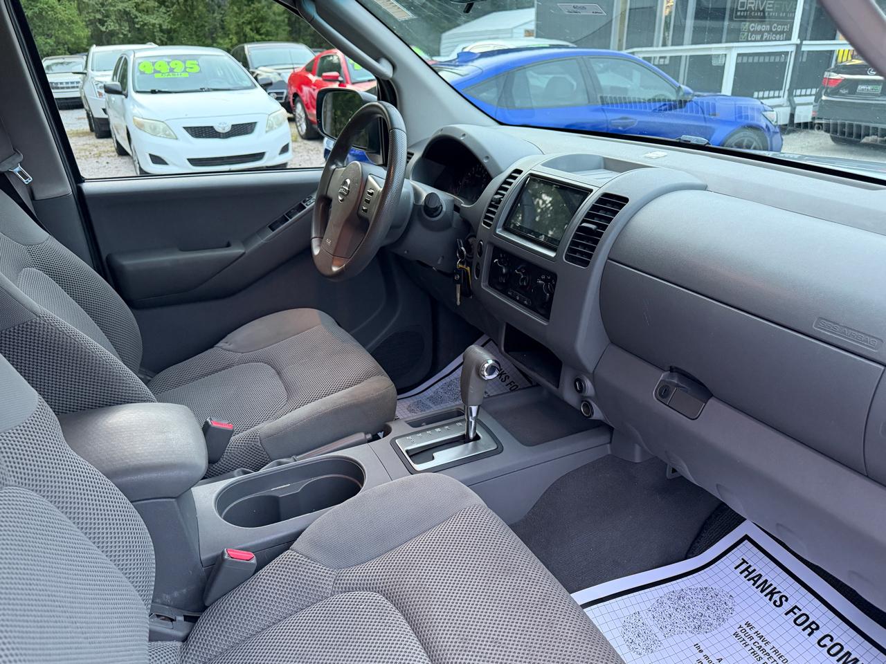 Nissan Frontier LE Crew Cab 2WD 2008