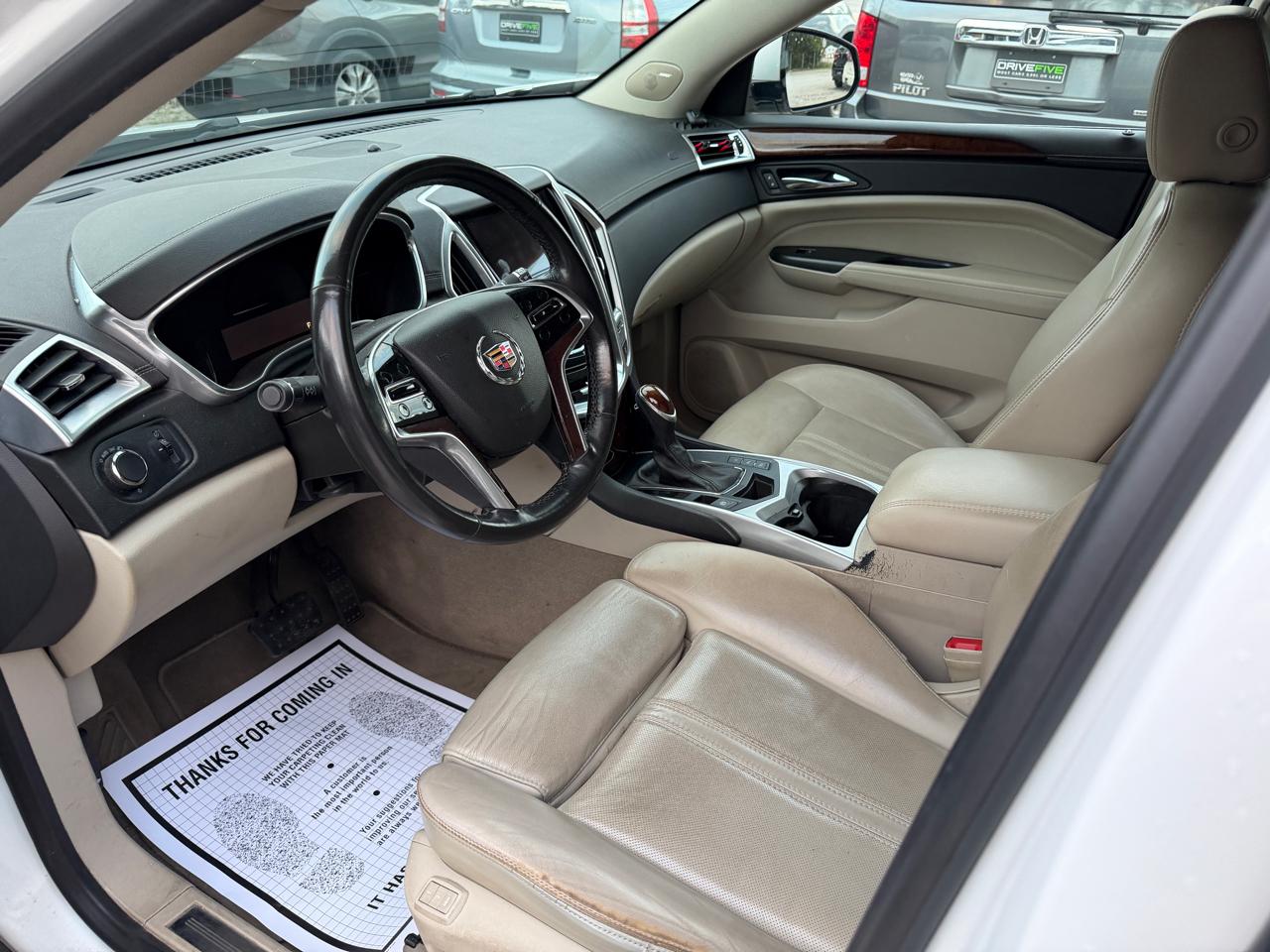 Cadillac SRX Luxury Collection 2013