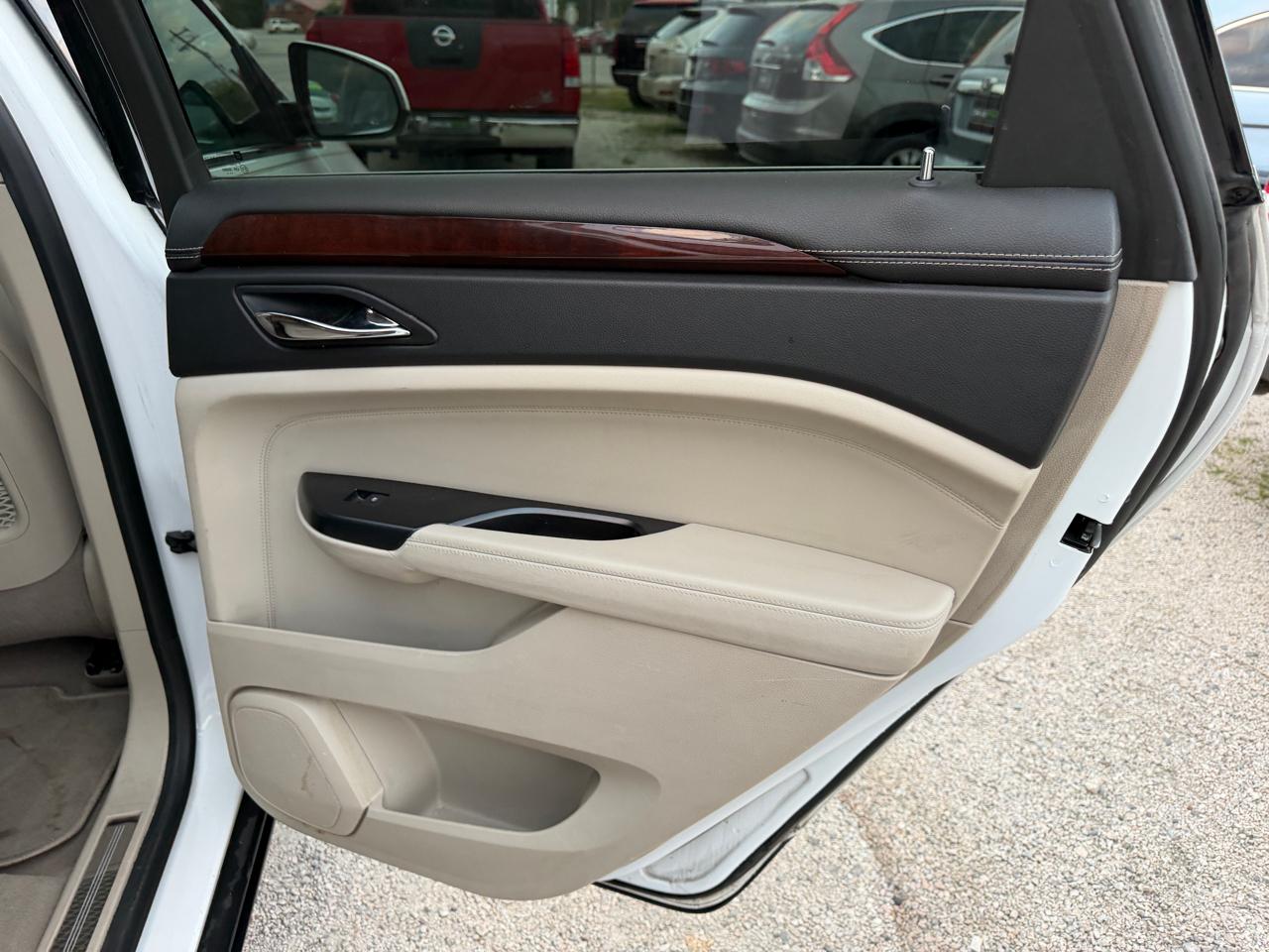 Cadillac SRX Luxury Collection 2013