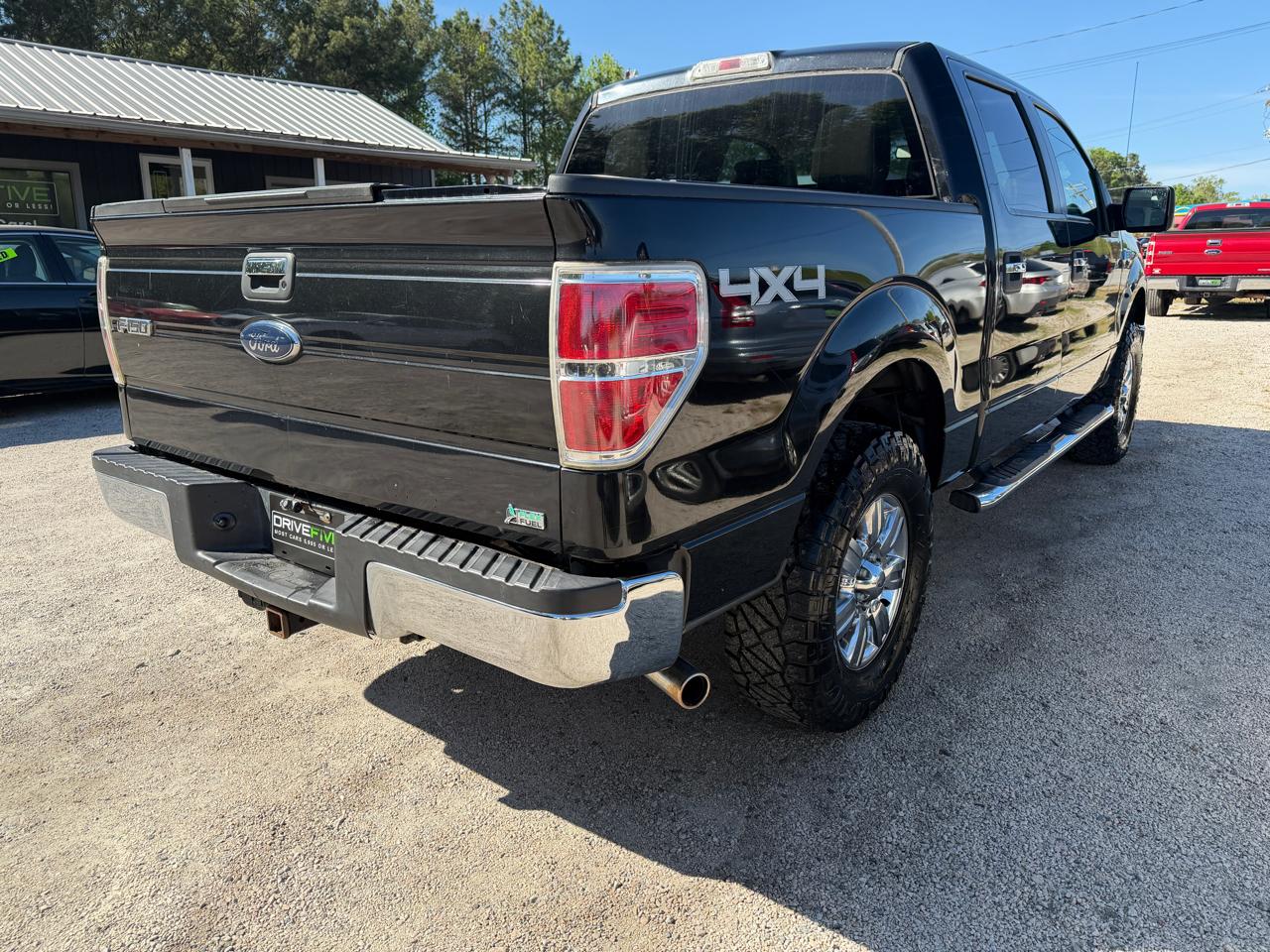 Ford F-150 4WD Reg Cab 145" XLT 2010