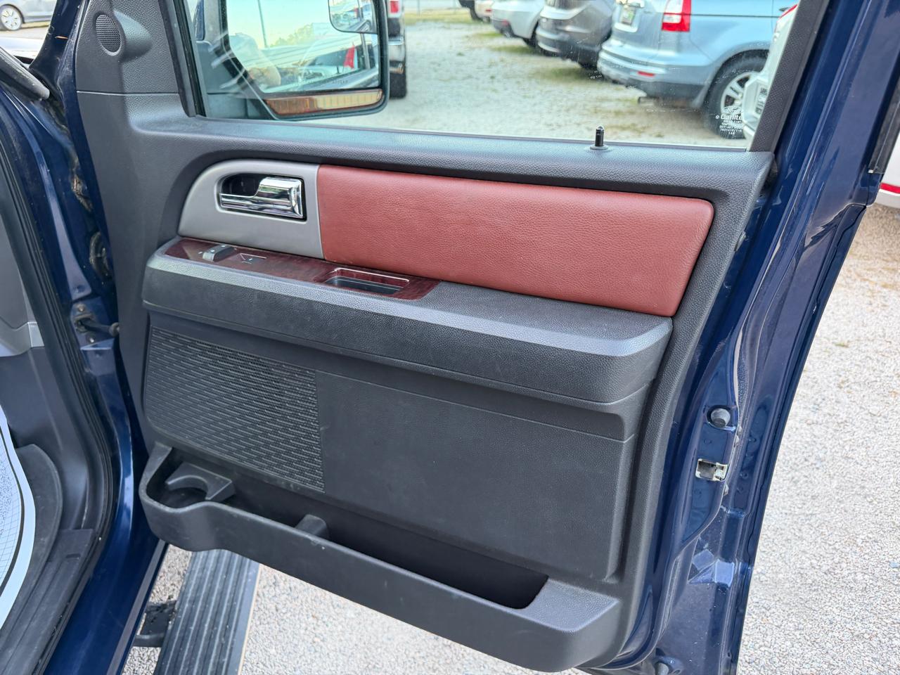 Ford Expedition EL King Ranch 4WD 2012