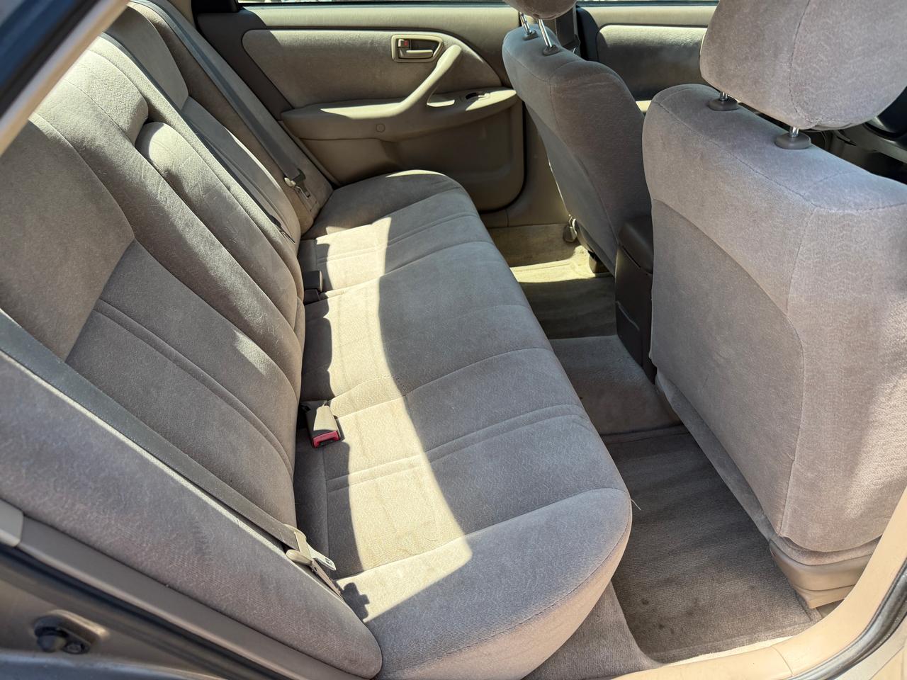 Toyota Camry CE 1999