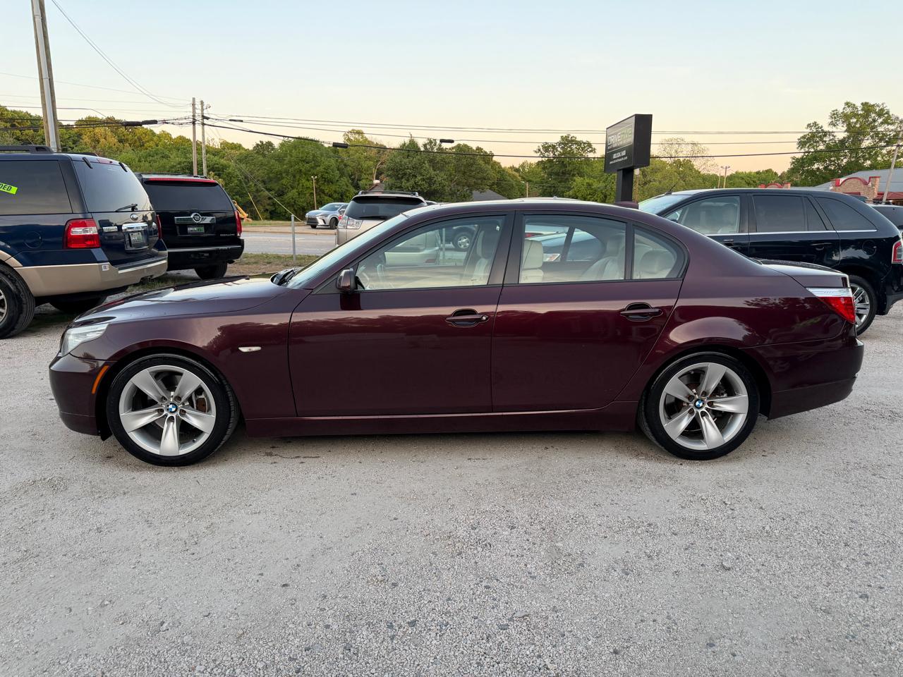 BMW 5-Series 528i 2008