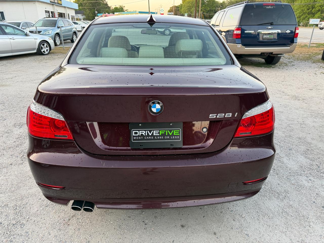 BMW 5-Series 528i 2008