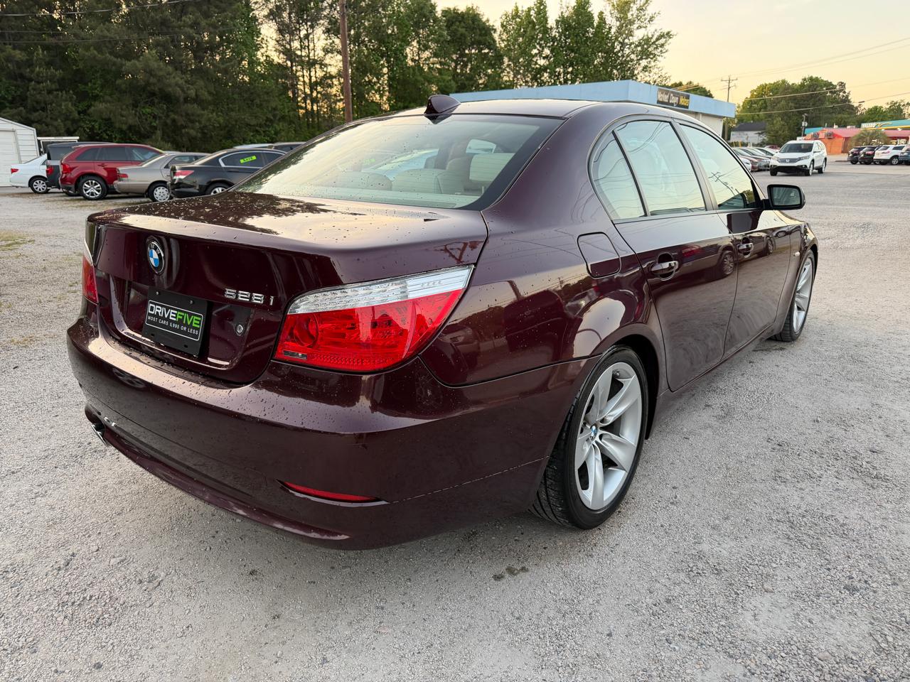BMW 5-Series 528i 2008