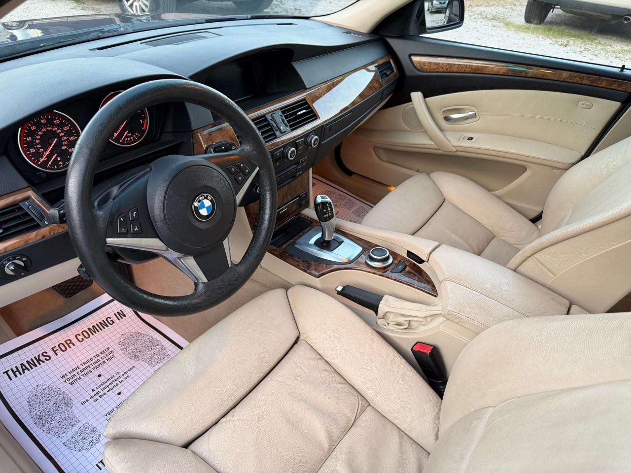 BMW 5-Series 528i 2008