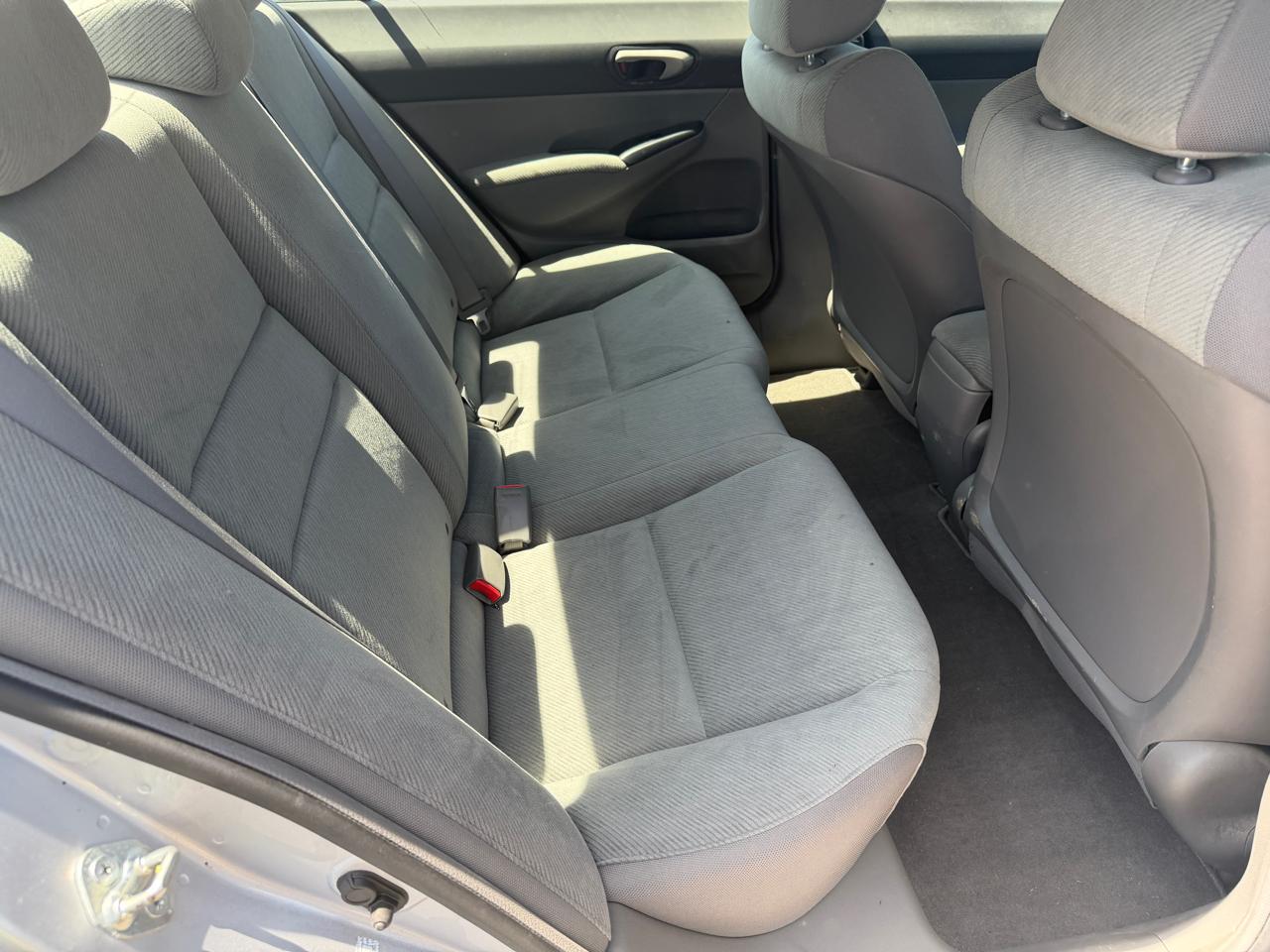 Honda Civic 1.5 4-Door Sedan 2011