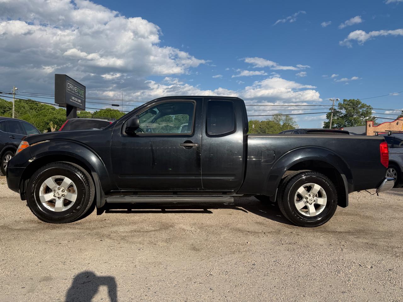 Nissan Frontier 2WD King Cab I4 Auto SV 2012