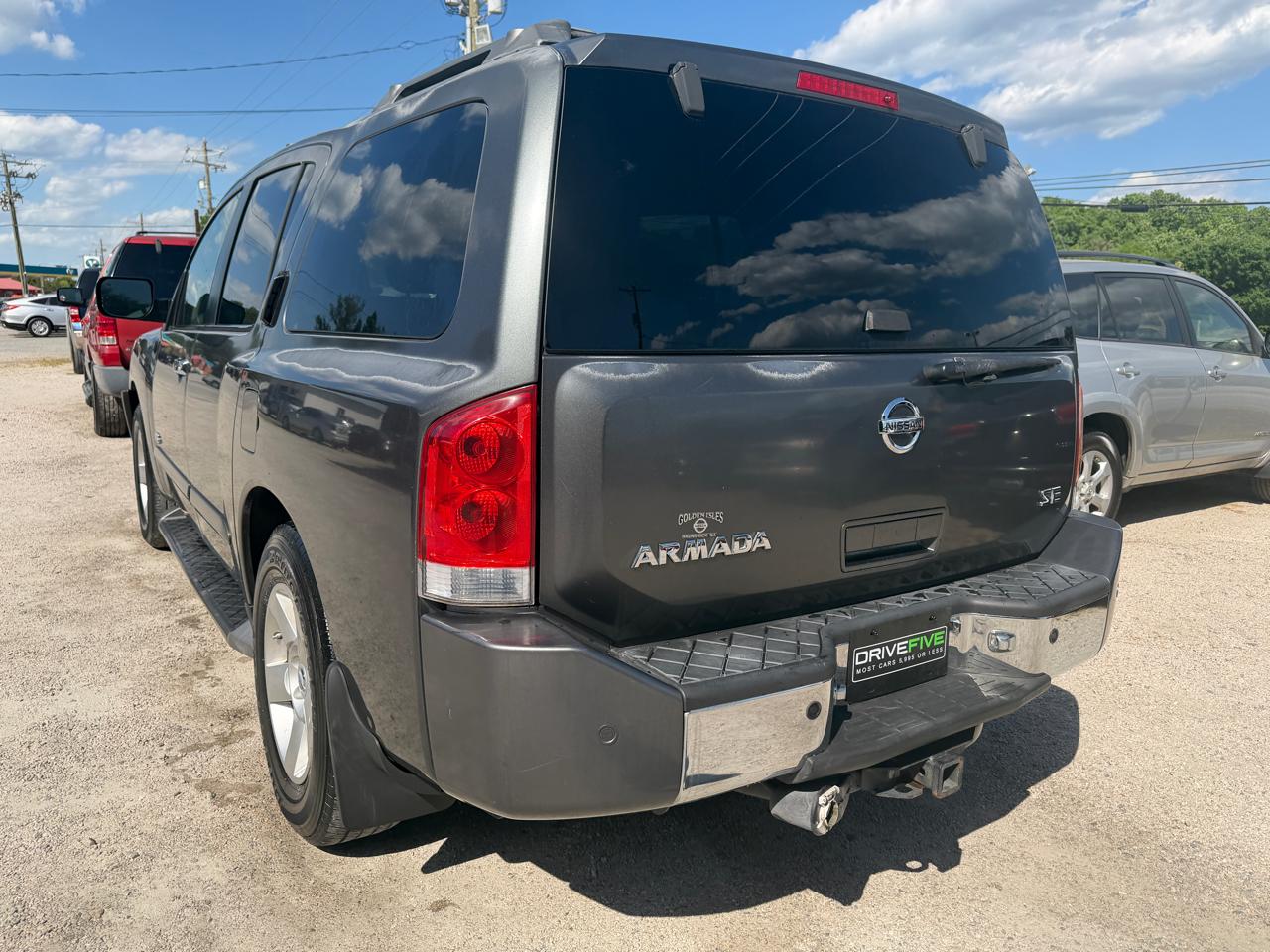 Nissan Armada SE 2WD 2005