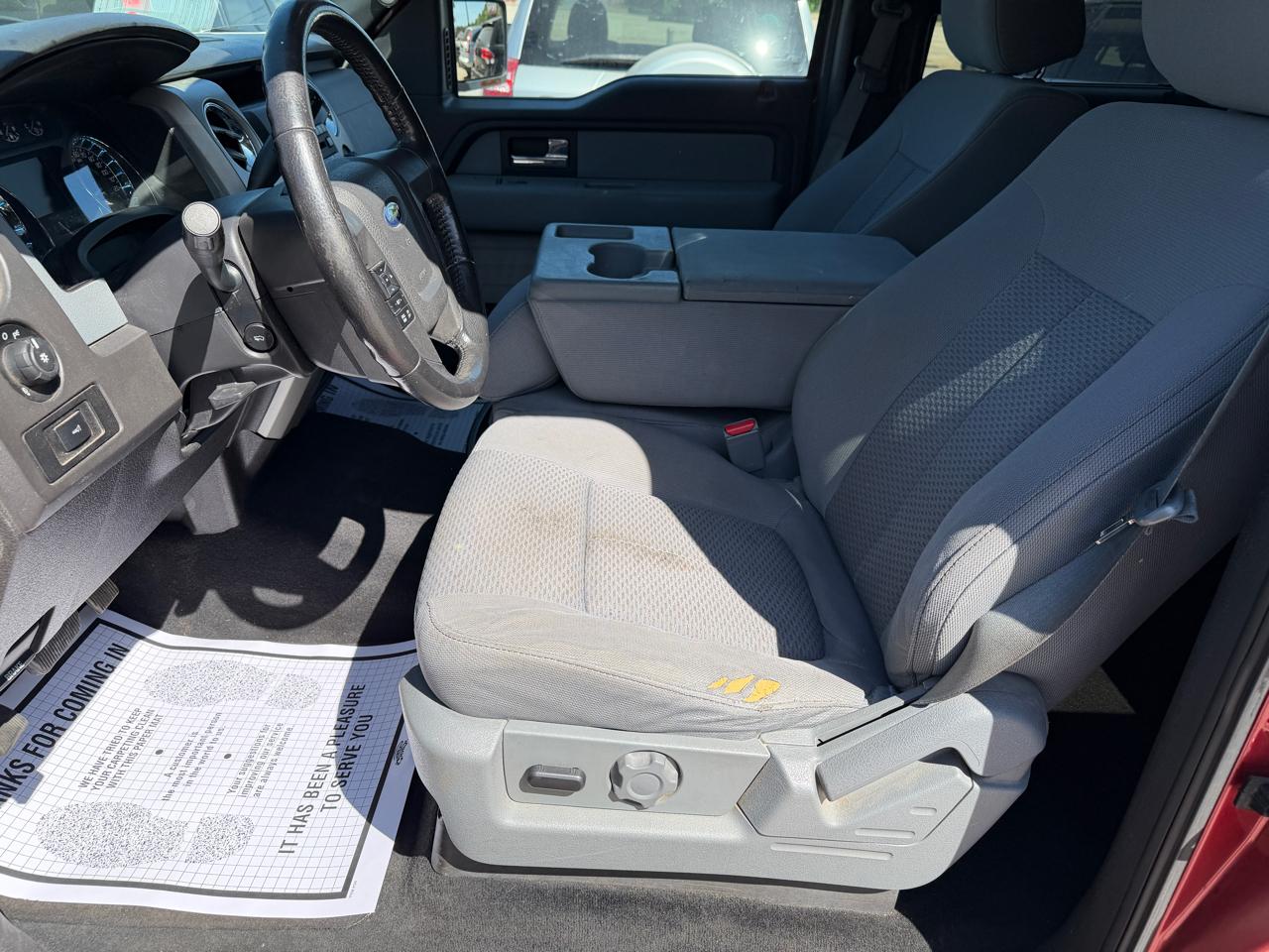 Ford F-150 4WD SuperCab 145" XLT 2012