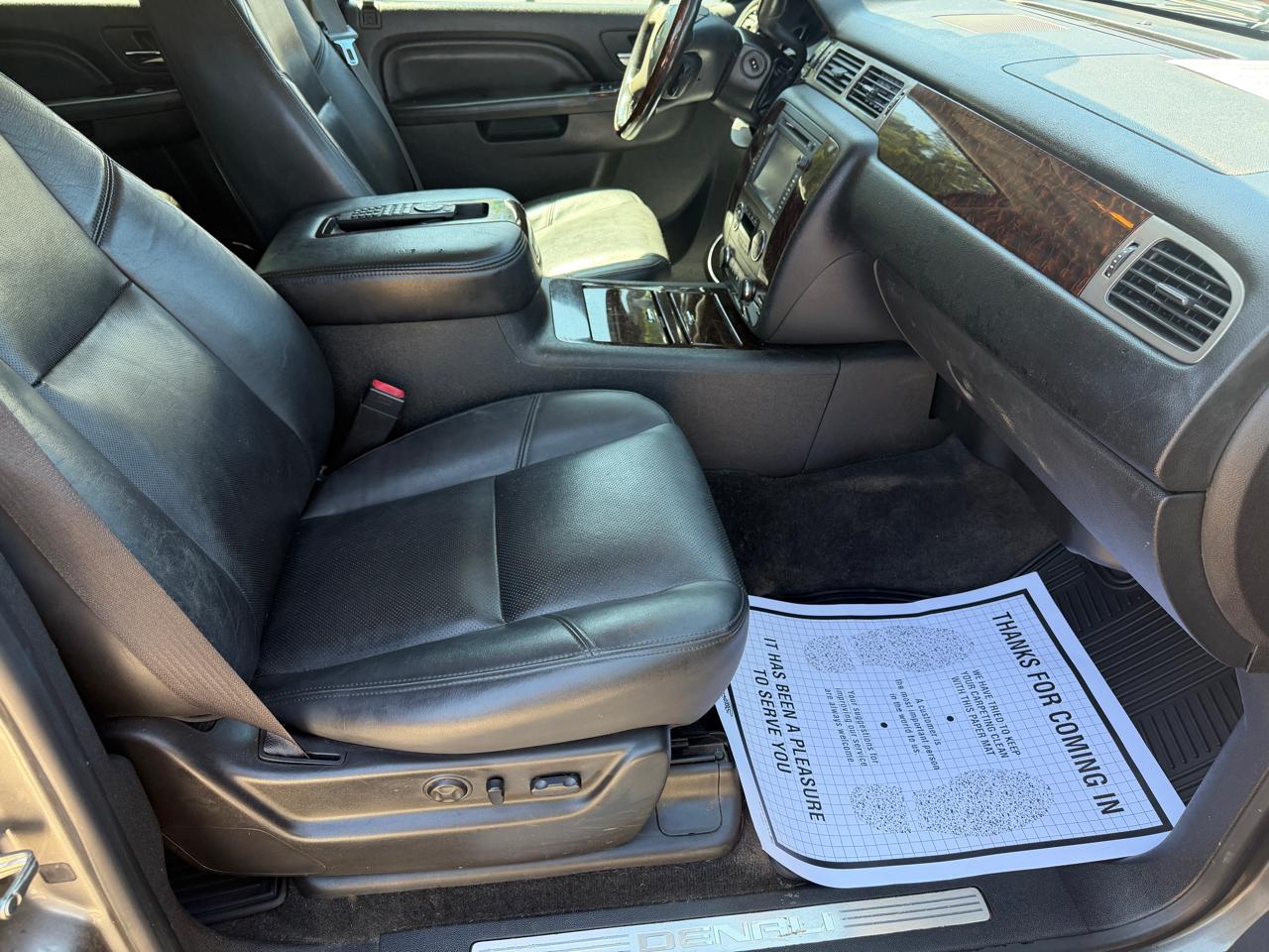 GMC Yukon Denali XL 2WD 2012