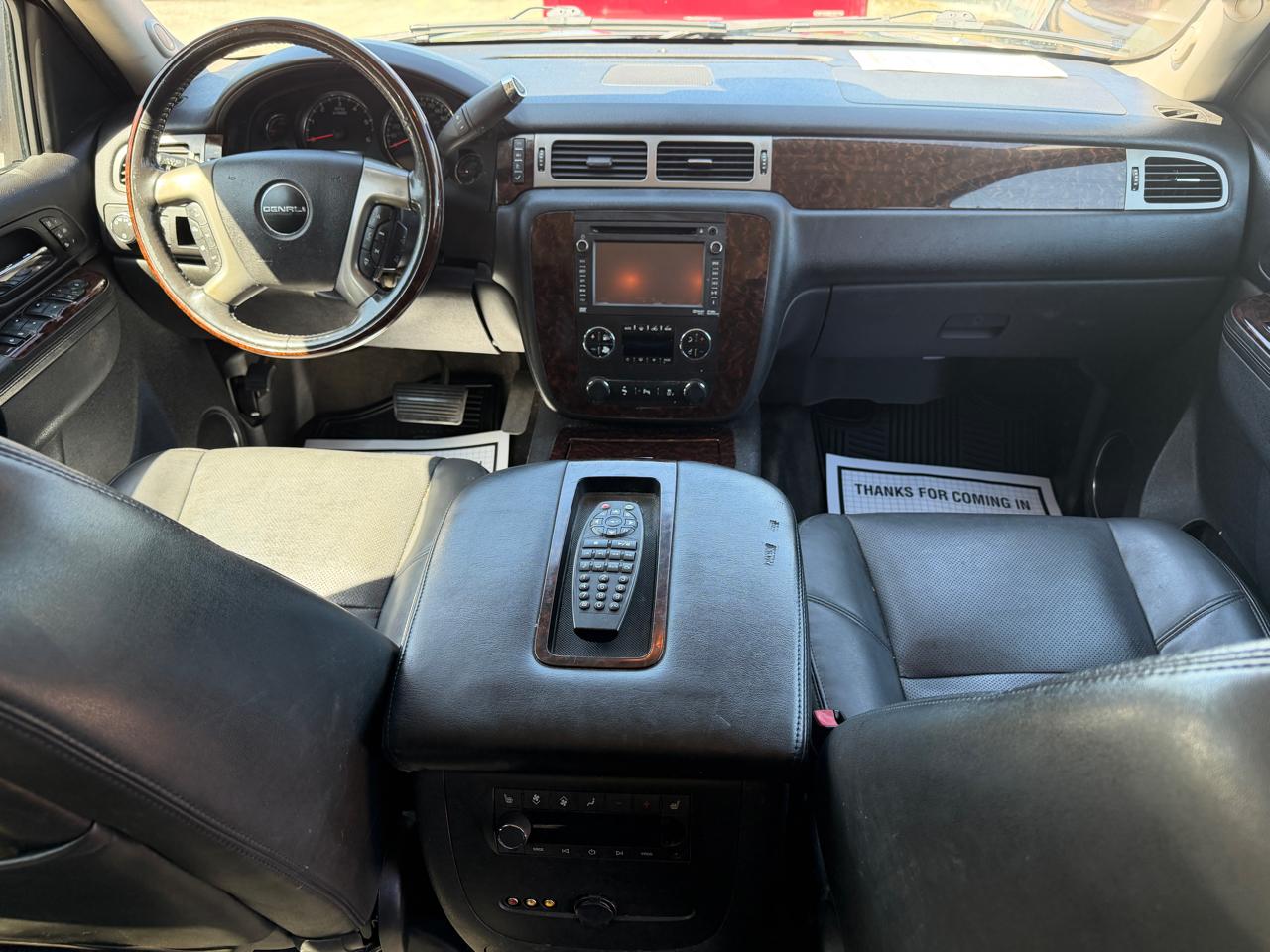 GMC Yukon Denali XL 2WD 2012