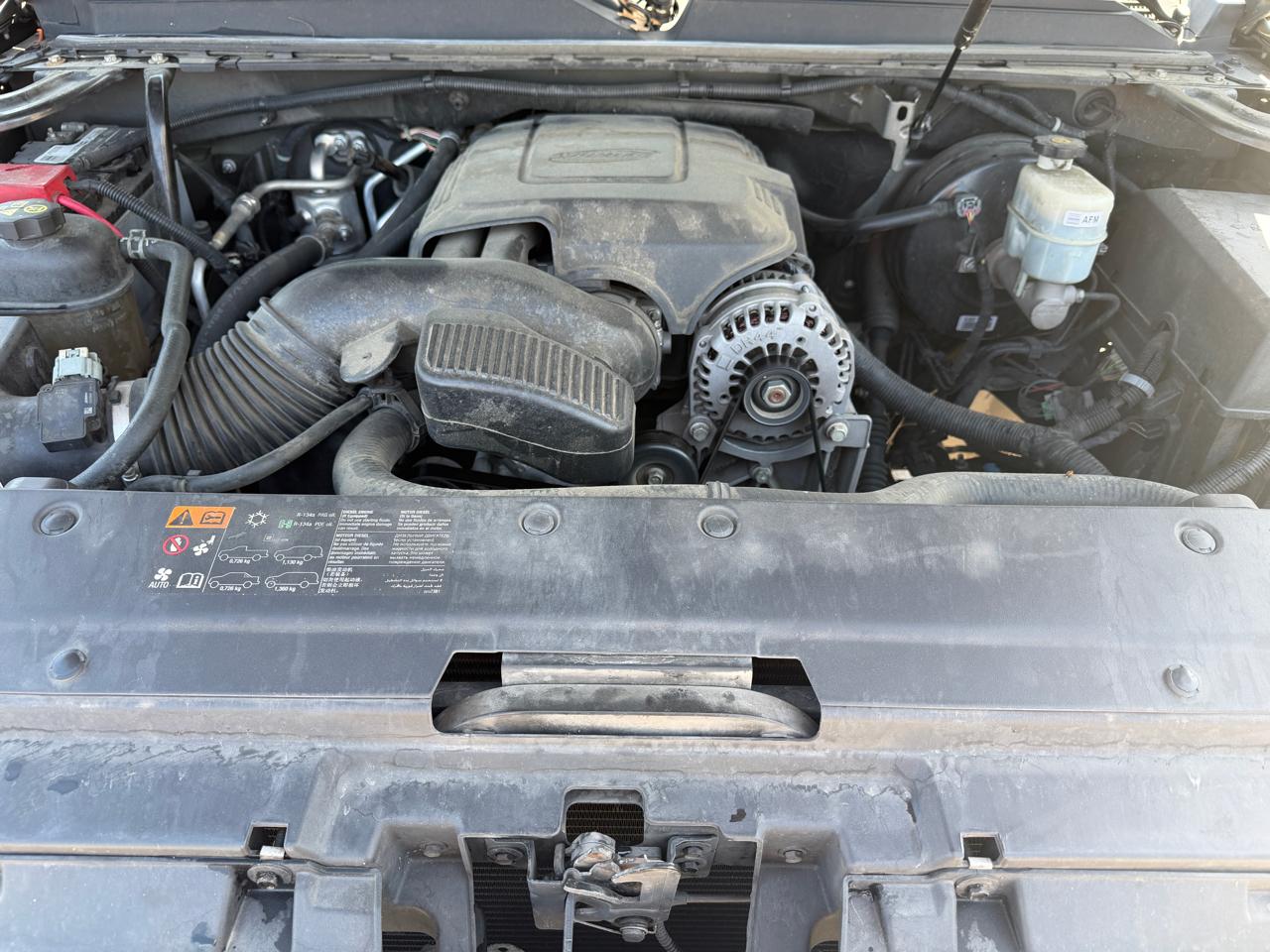 GMC Yukon Denali XL 2WD 2012