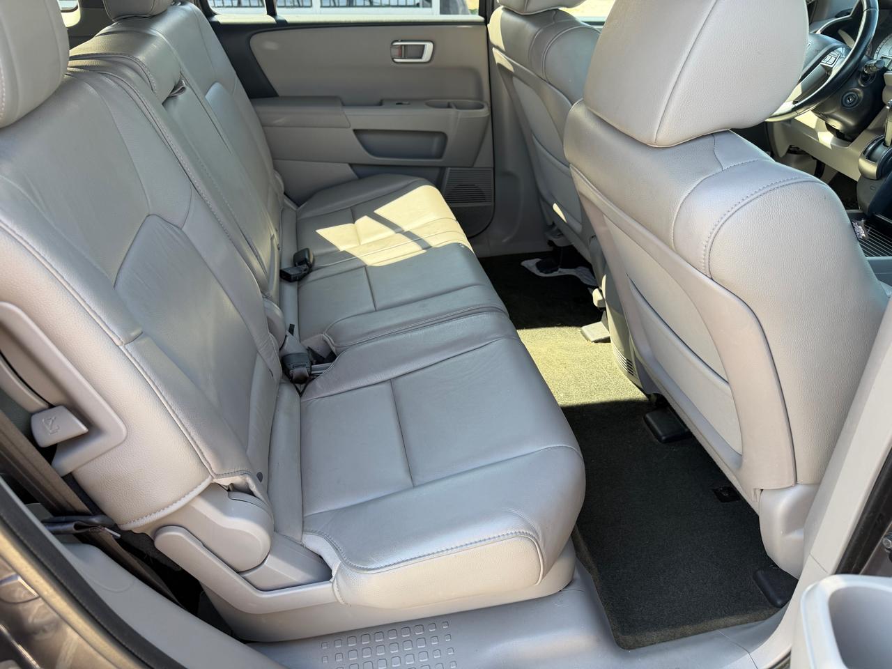 Honda Pilot EX-L 2WD 5-Spd AT 2015