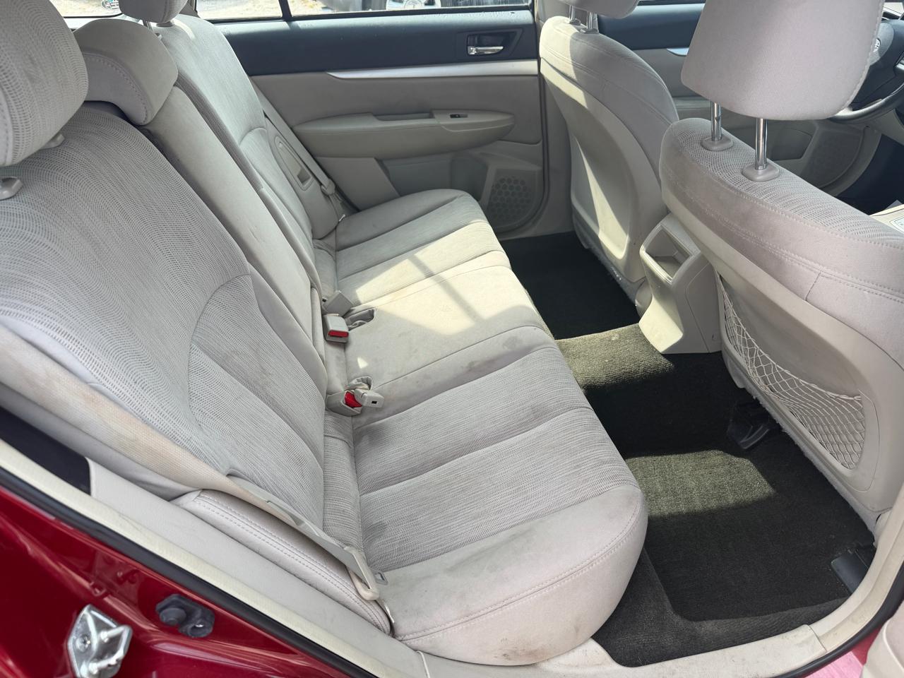 Subaru Outback 2.5i 2013