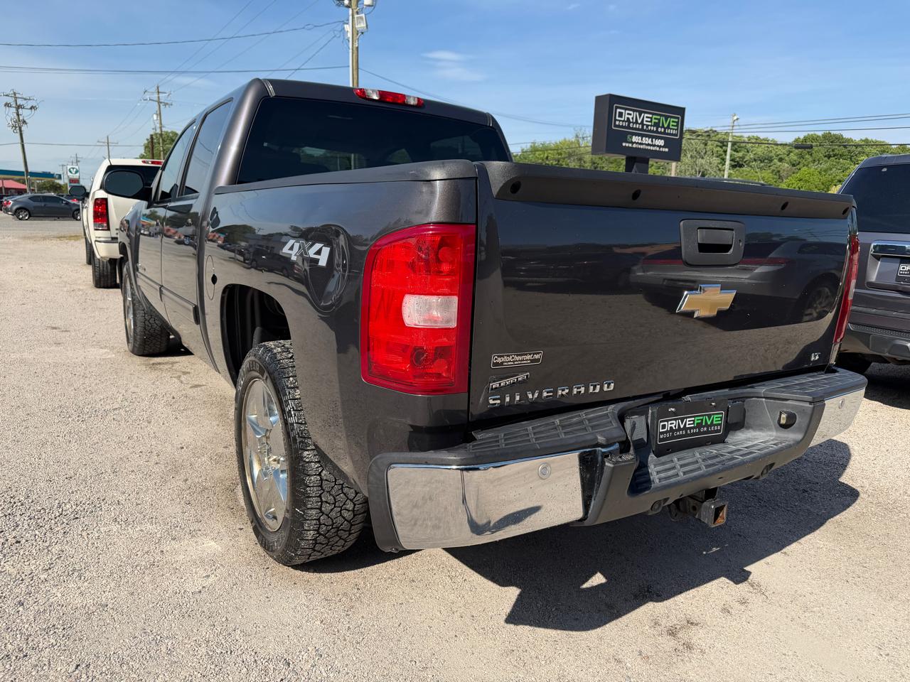 Chevrolet Silverado 1500 1LT Crew Cab 4WD 2011