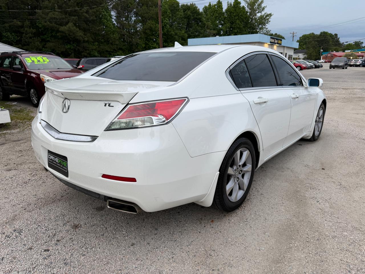 Acura TL 6-Speed AT with Tech Package and 18-In. WP 2014