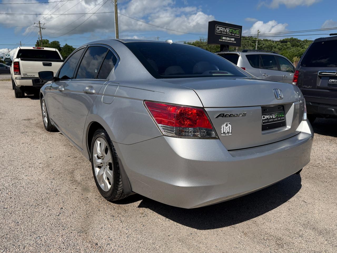 Honda Accord EX-L Sedan AT 2010