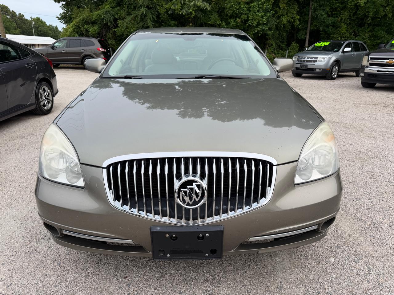 Buick Lucerne CXL 2010