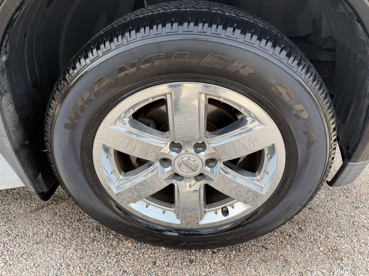 Nissan Armada SE 4WD 2010