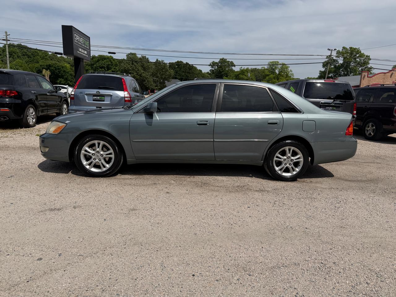 Toyota Avalon XL 2002