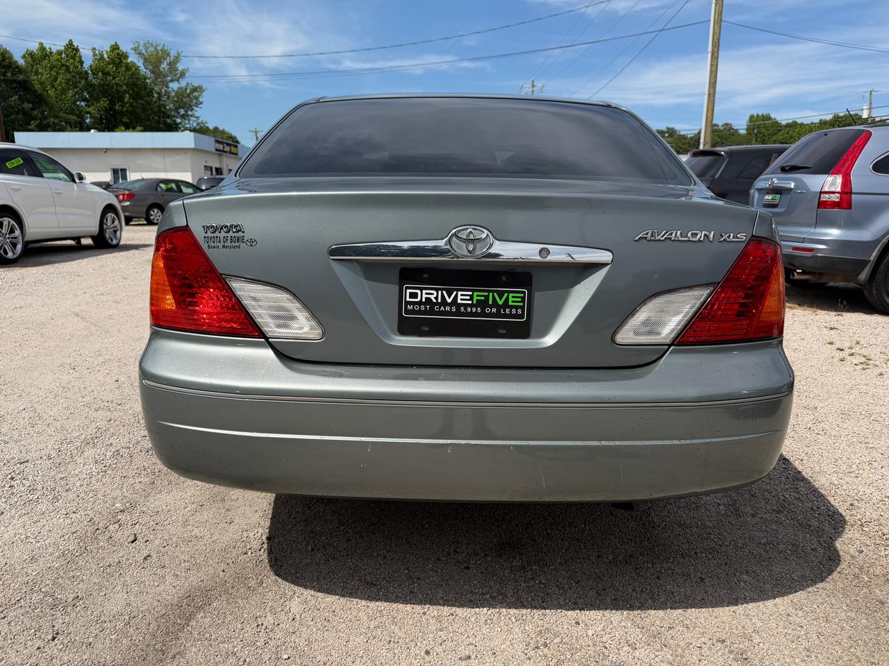 Toyota Avalon XL 2002