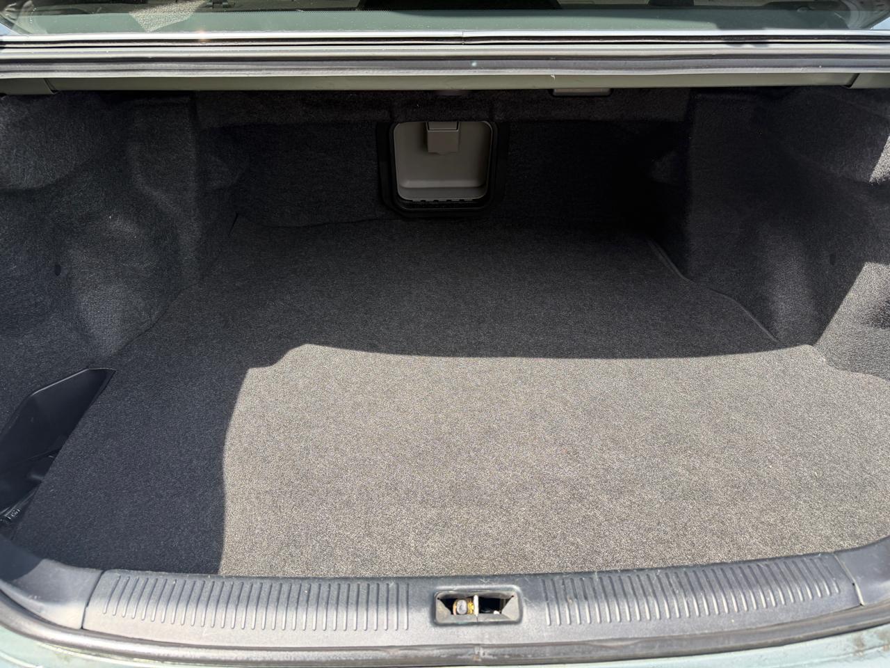 Toyota Avalon XL 2002
